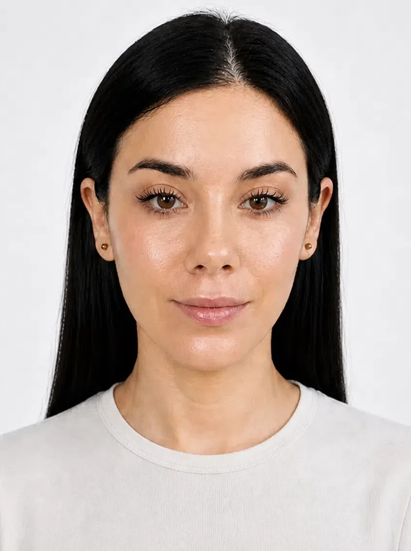 Curled lashes - eye makeup option