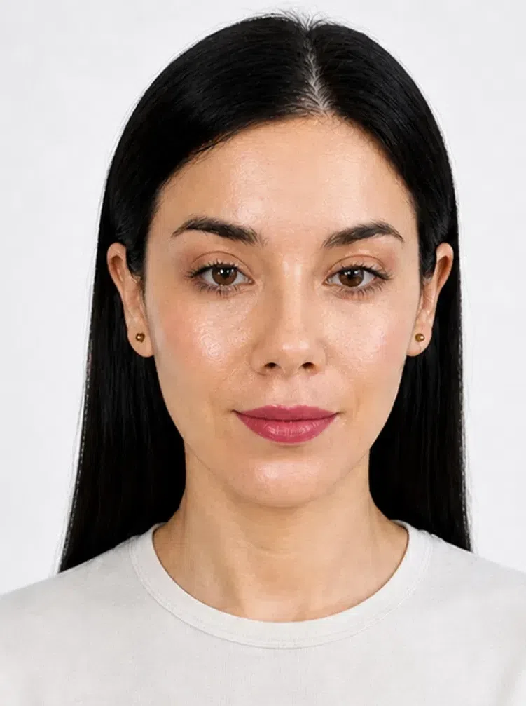 Cool rose - lipstick shade option