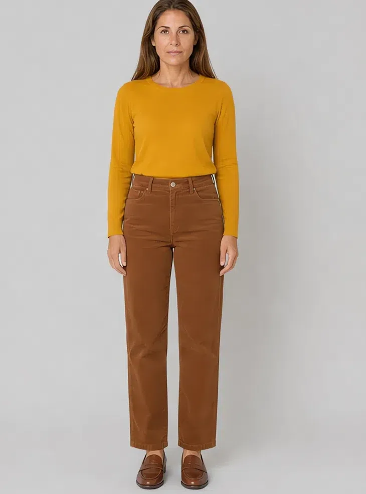 Cinnamon corduroy trousers with a mustard knit, Light complexion