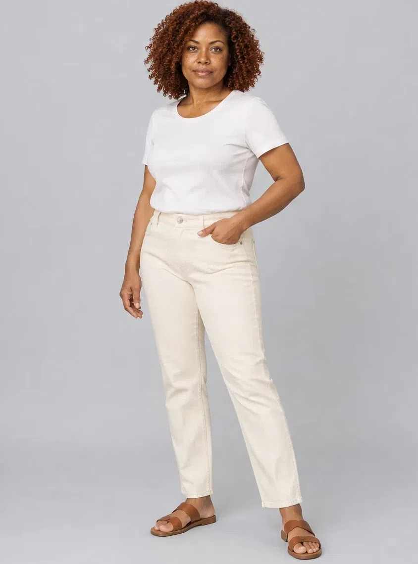 Ivory straight-leg jeans, Bright Spring capsule wardrobe, Deep complexion