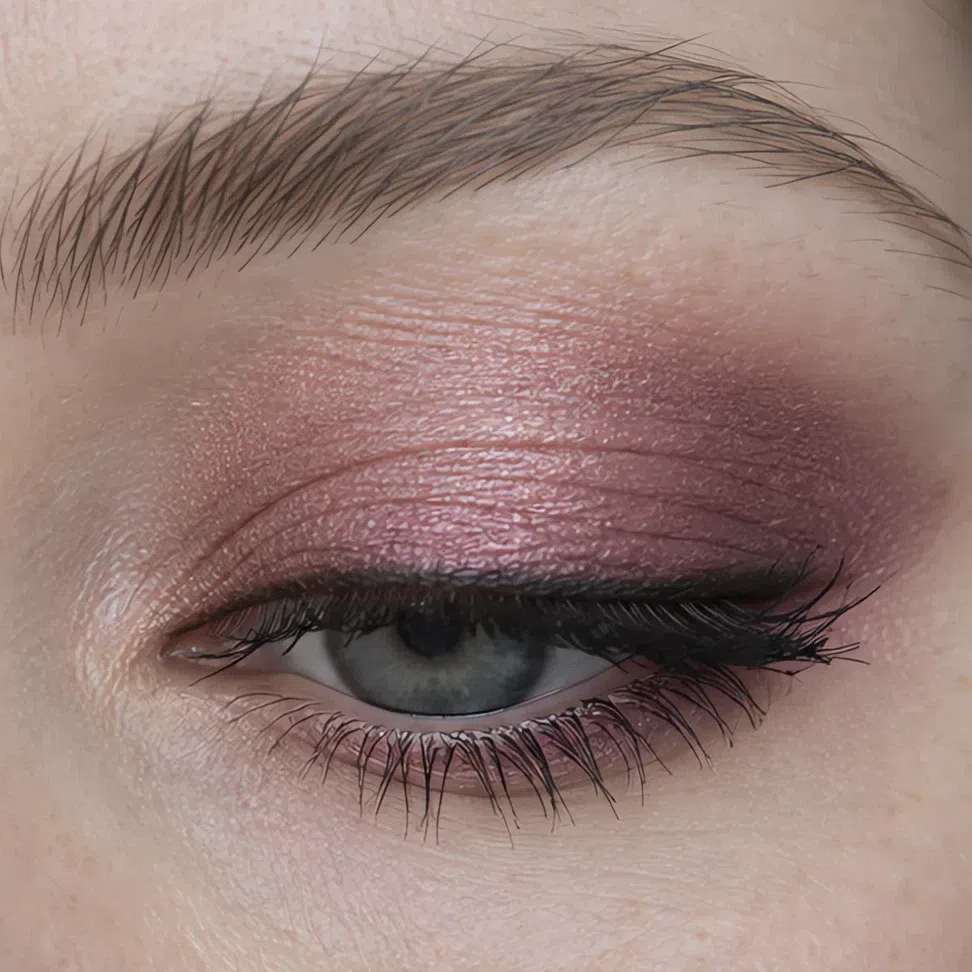 Cool Summer evening eye makeup on a fair complexion