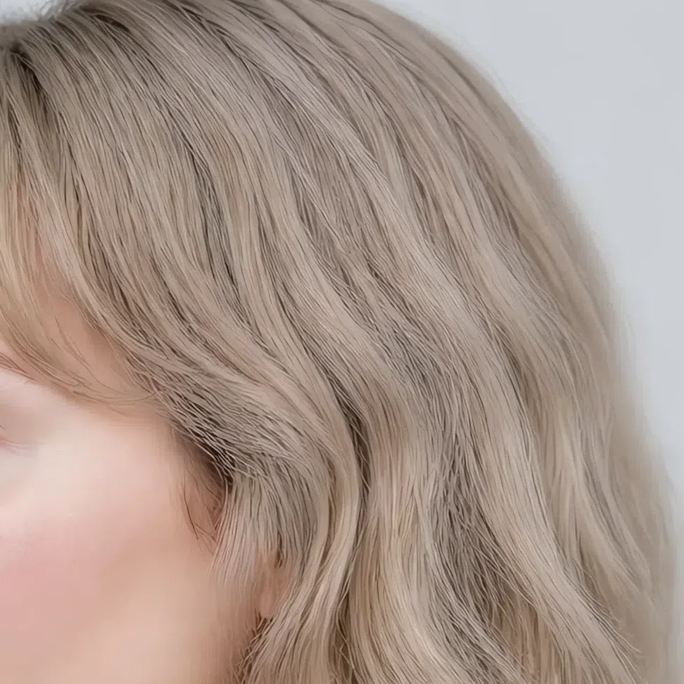 Ash blonde hair color for Soft Summer