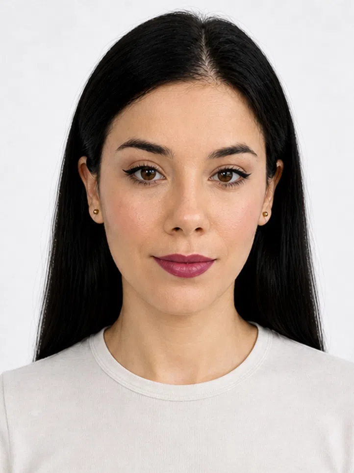 Soft pencil wing - complete makeup look