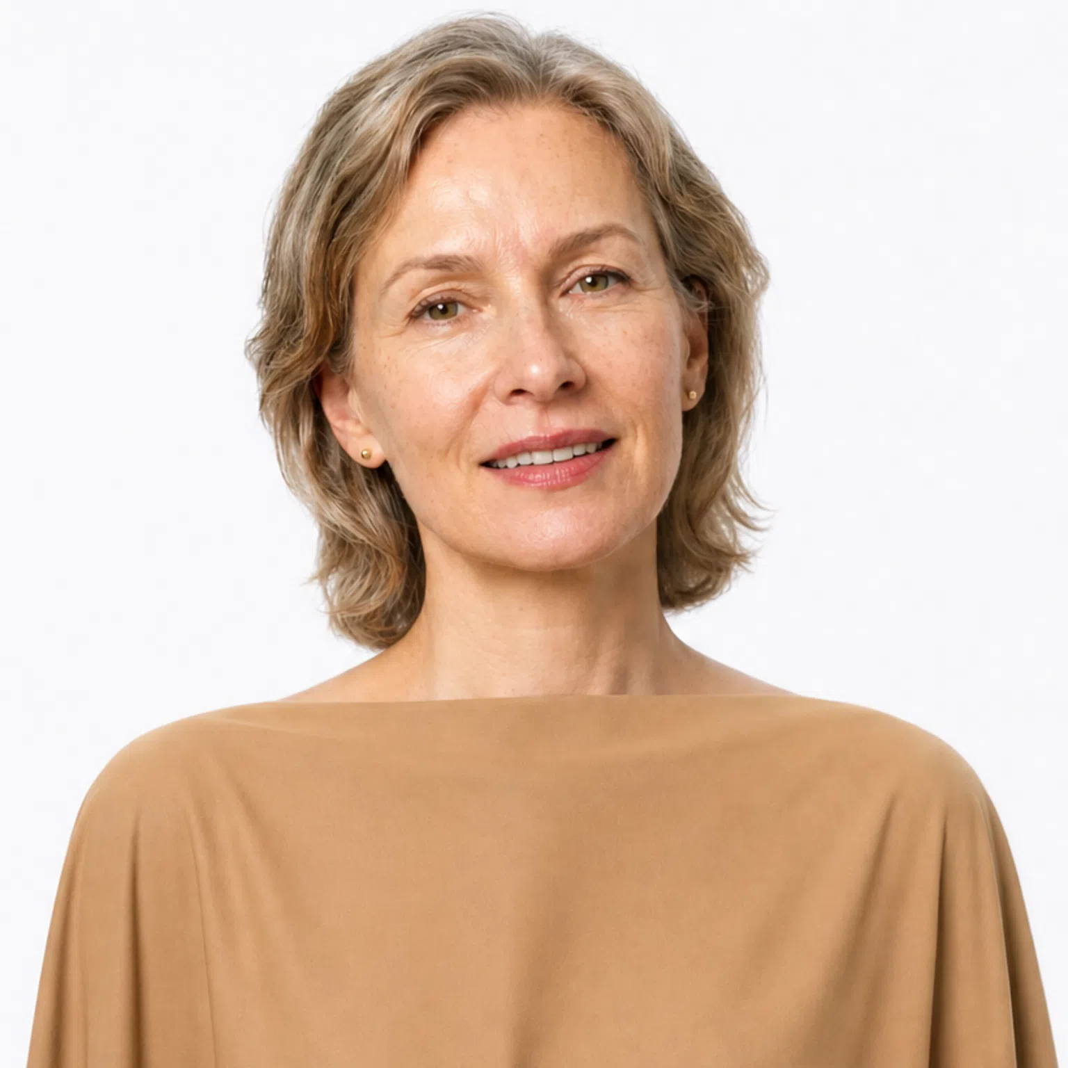 Soft Autumn color season - model in a matching drape